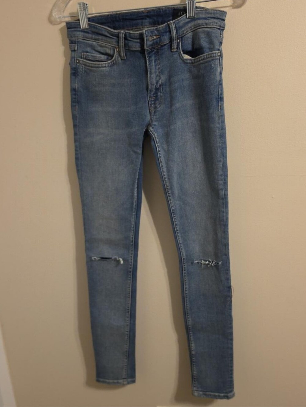 All Saints Medium Wash Distressed Skinny Jeans EUC - Picture 2 of 4